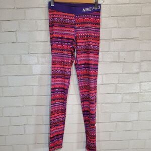 NIKE printed leggings
